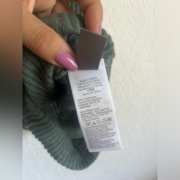 NWT JCREW Featherweight cashmere ribbed tank top Topiary Size Small - Picture 6 of 7